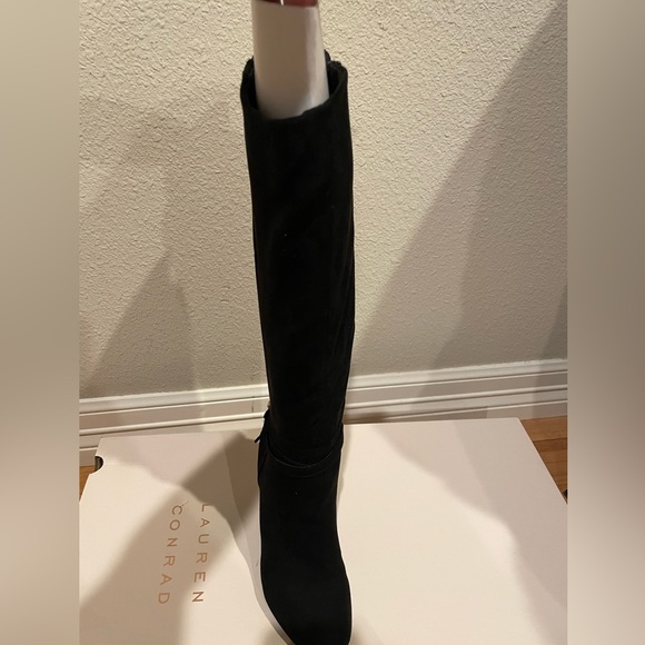 LC by Lauren Conrad black suede boots NWT - Picture 2 of 2